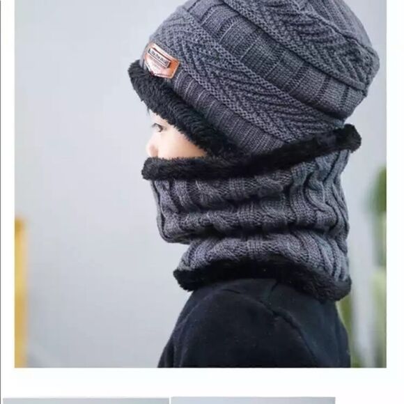 Kids 2-Pieces Winter Beanie Hat Scarf Set Brand New - Picture 7 of 16